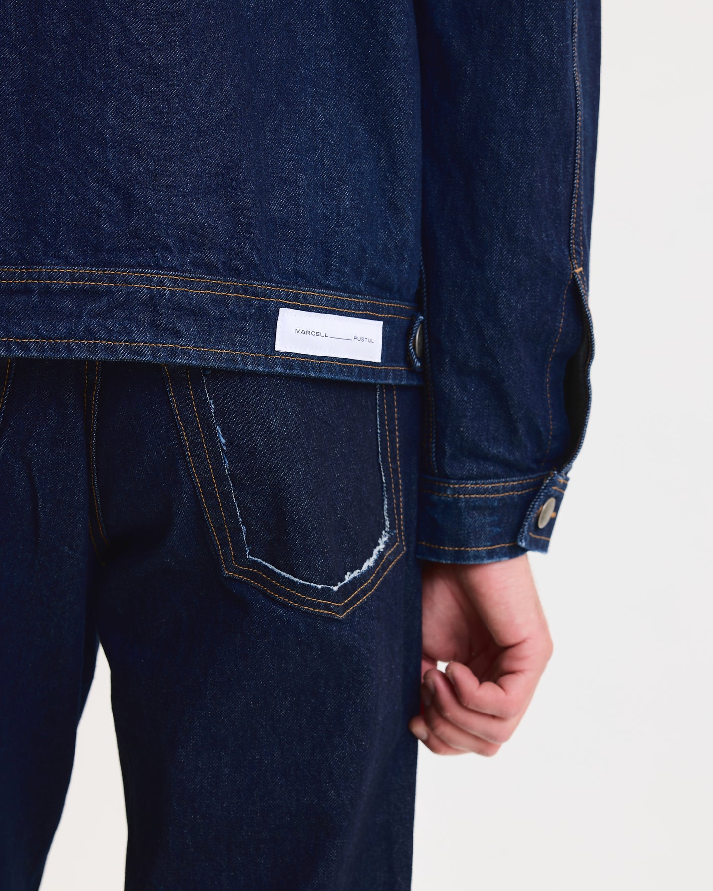 DENIM JACKET IN RAW INDIGO