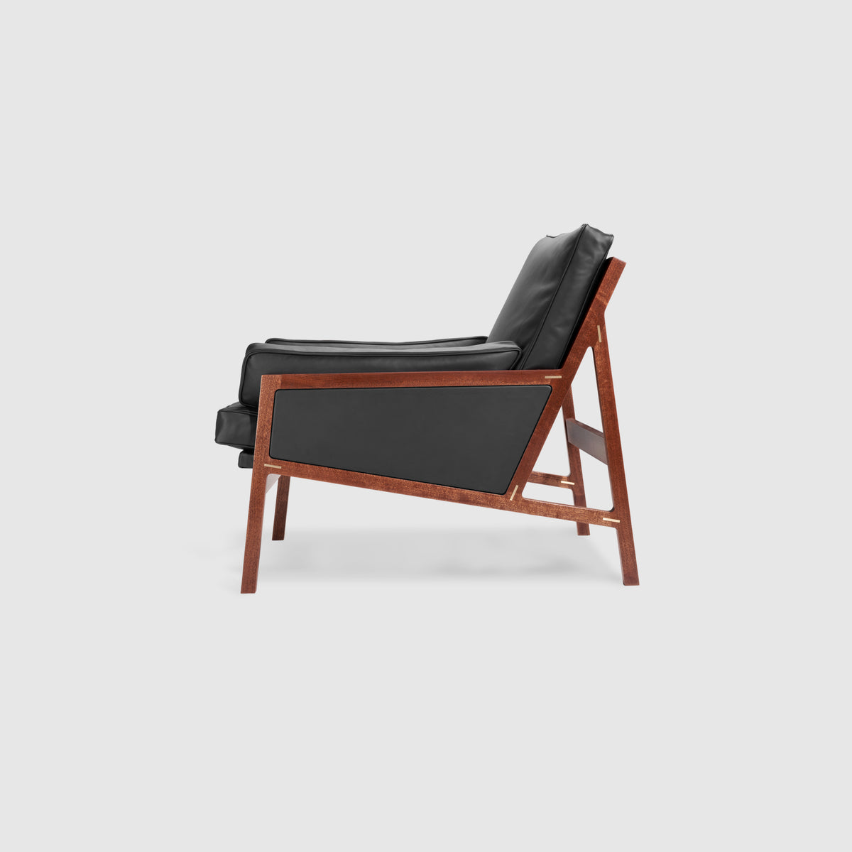 DANIEL MENCEL LOUNGE CHAIR LCH-105
