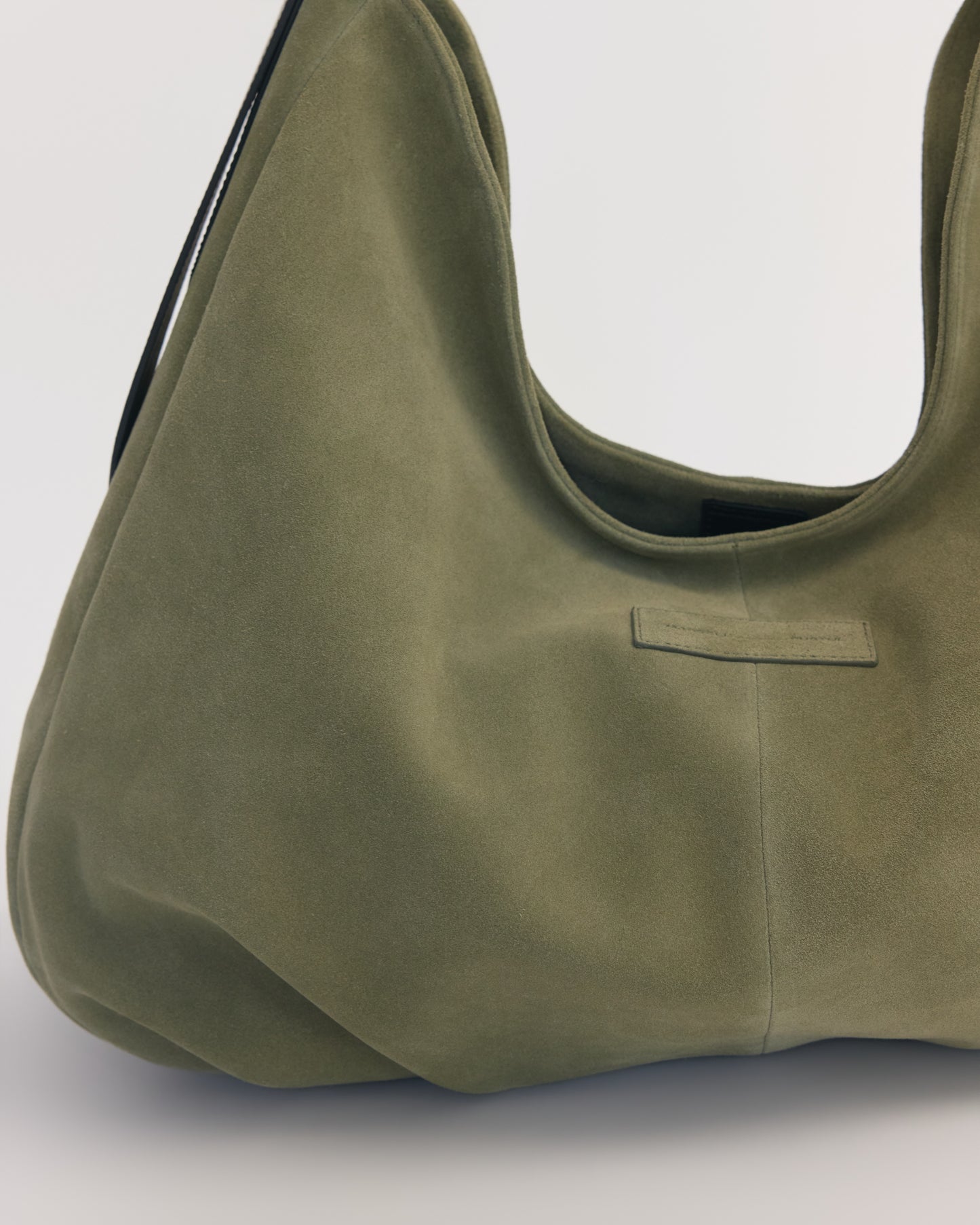 LA CARRYALL BAG IN SUEDE