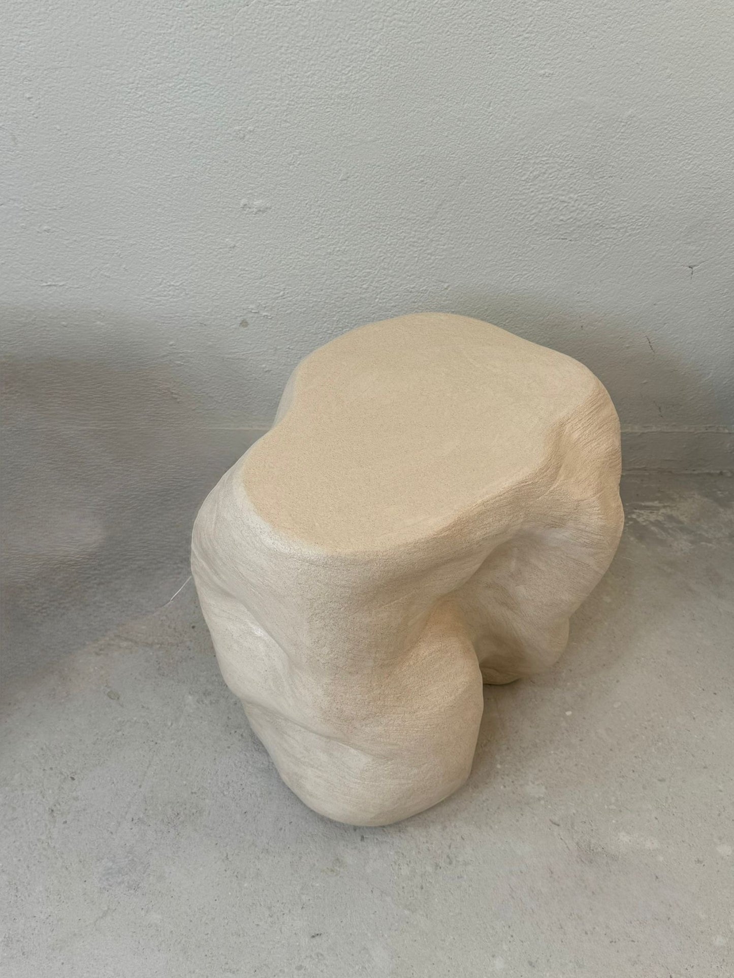 MAGDALENA SZMYDTKE CERAMIC OBJECT