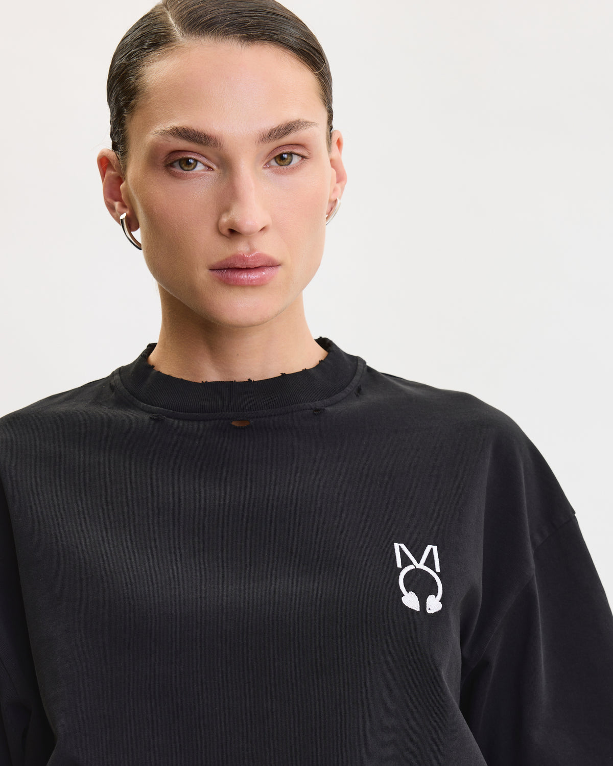 THE ICON T-SHIRT