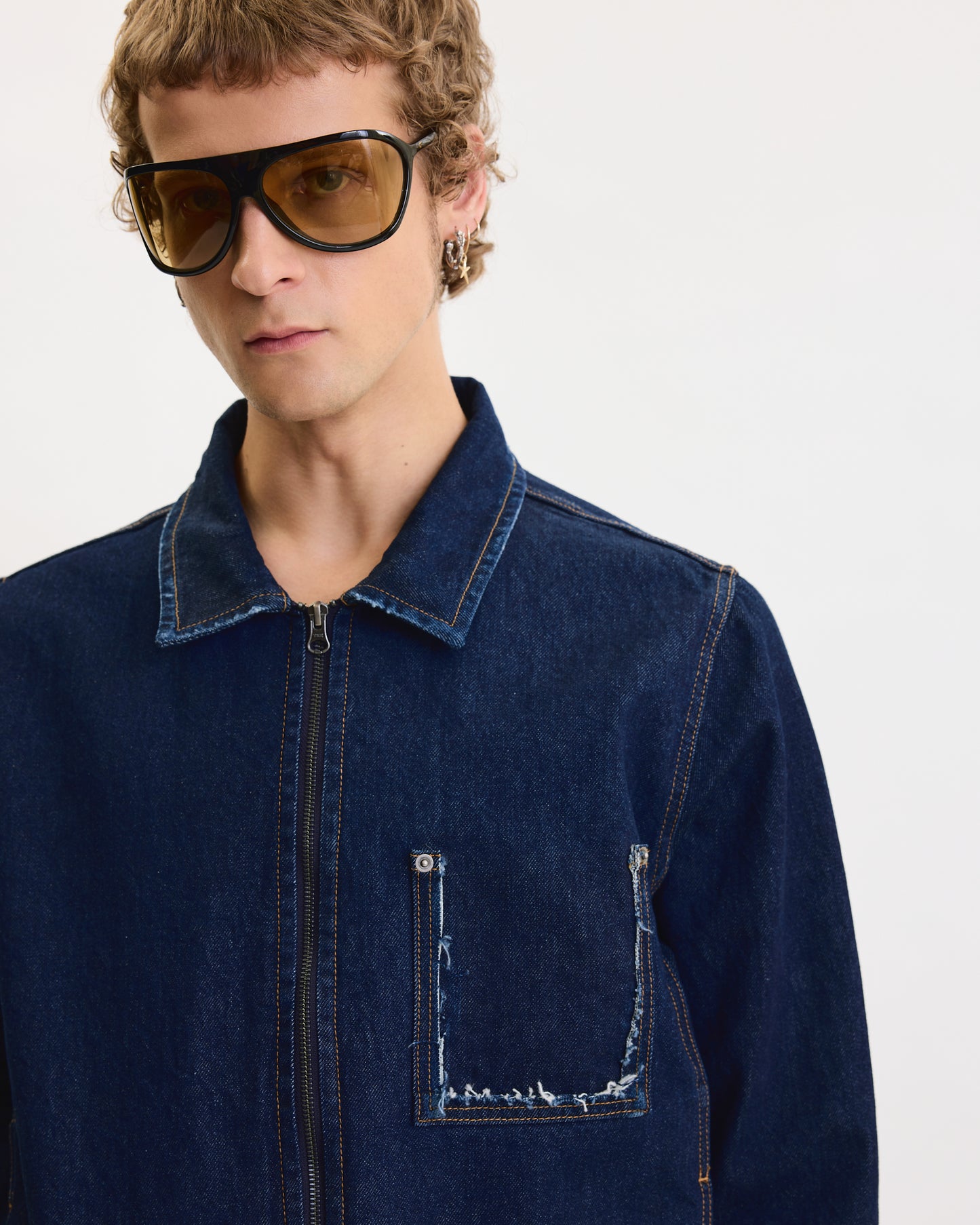 DENIM JACKET IN RAW INDIGO