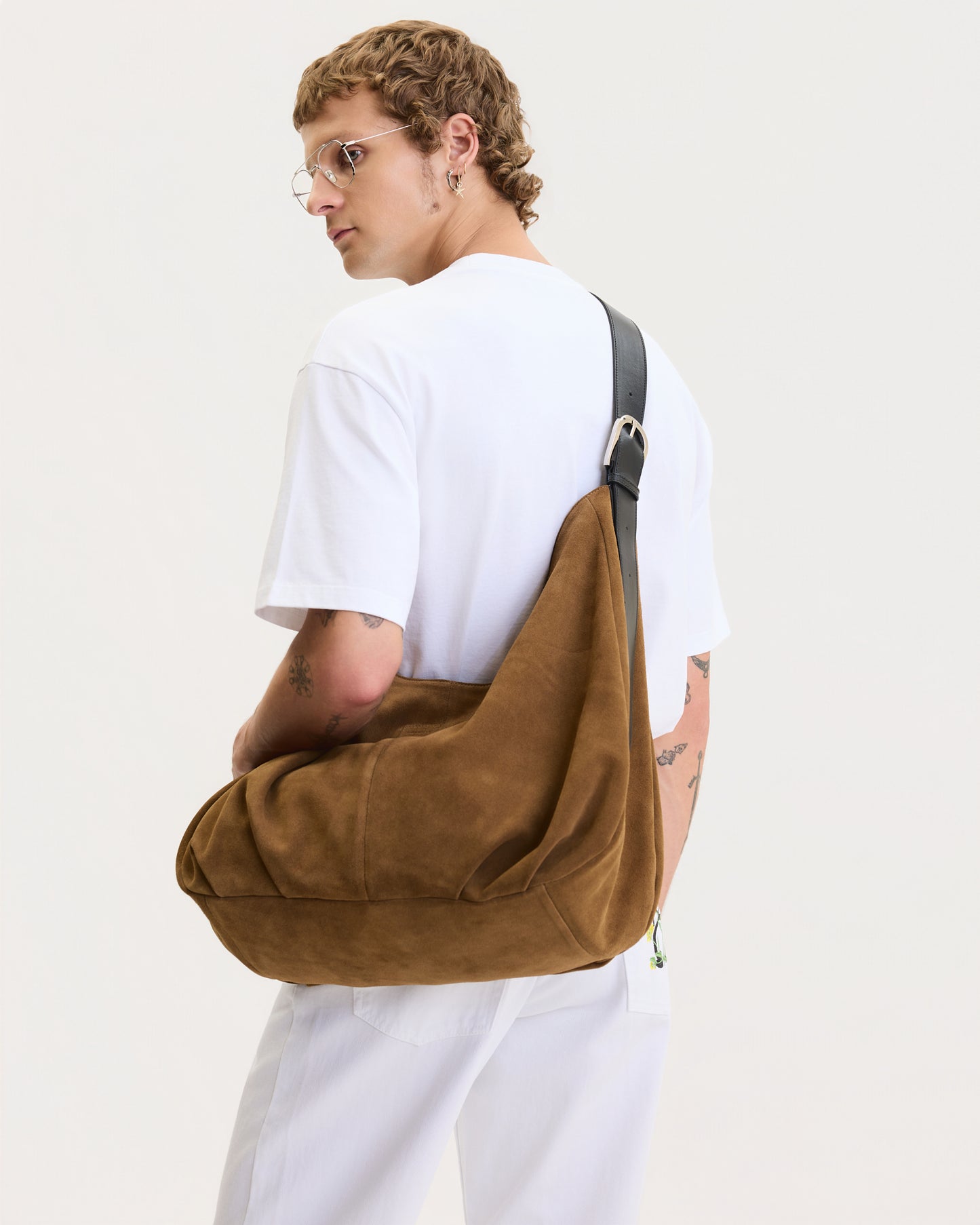 LA CARRYALL BAG IN SUEDE