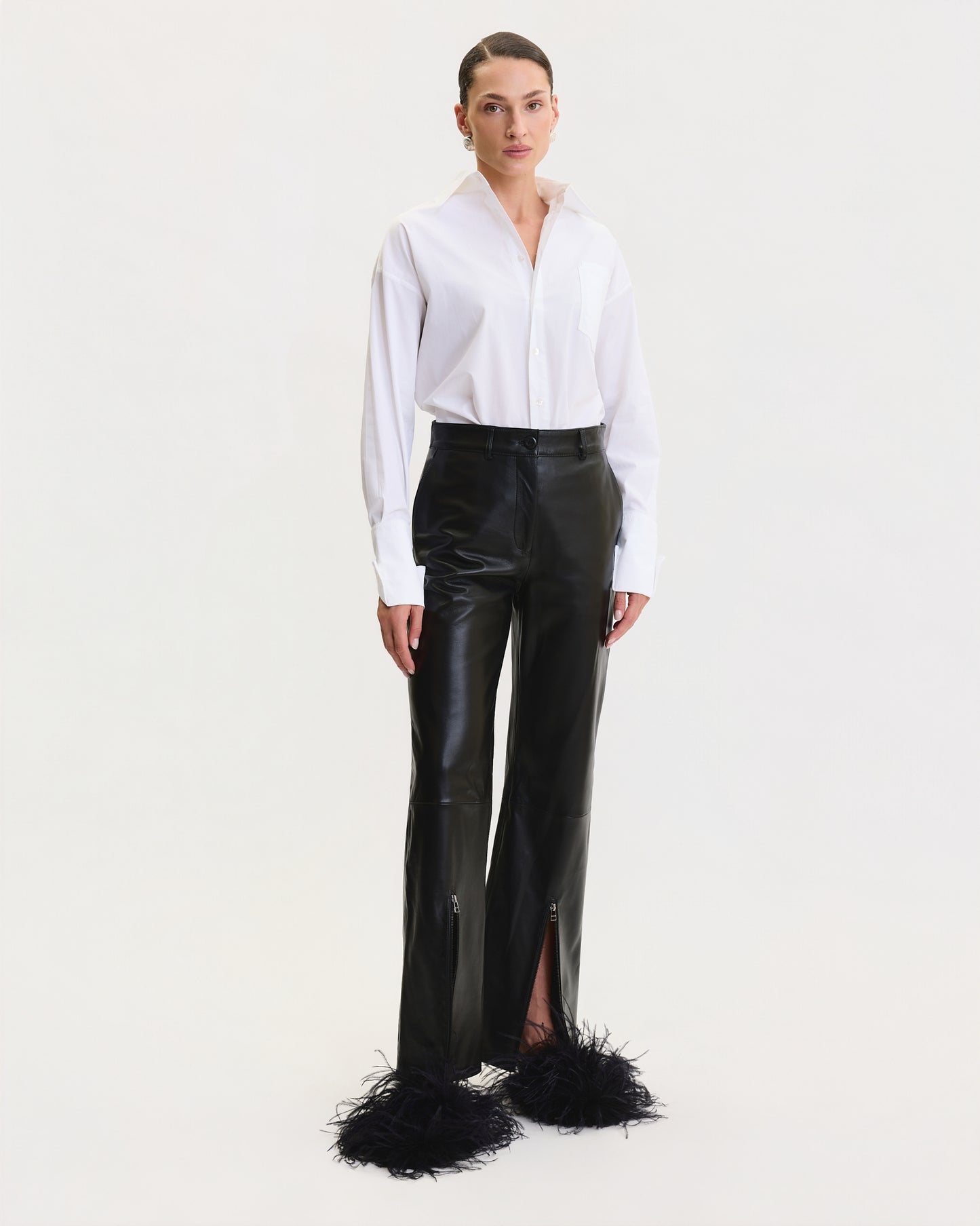 THE ZIP LEATHER PANTS