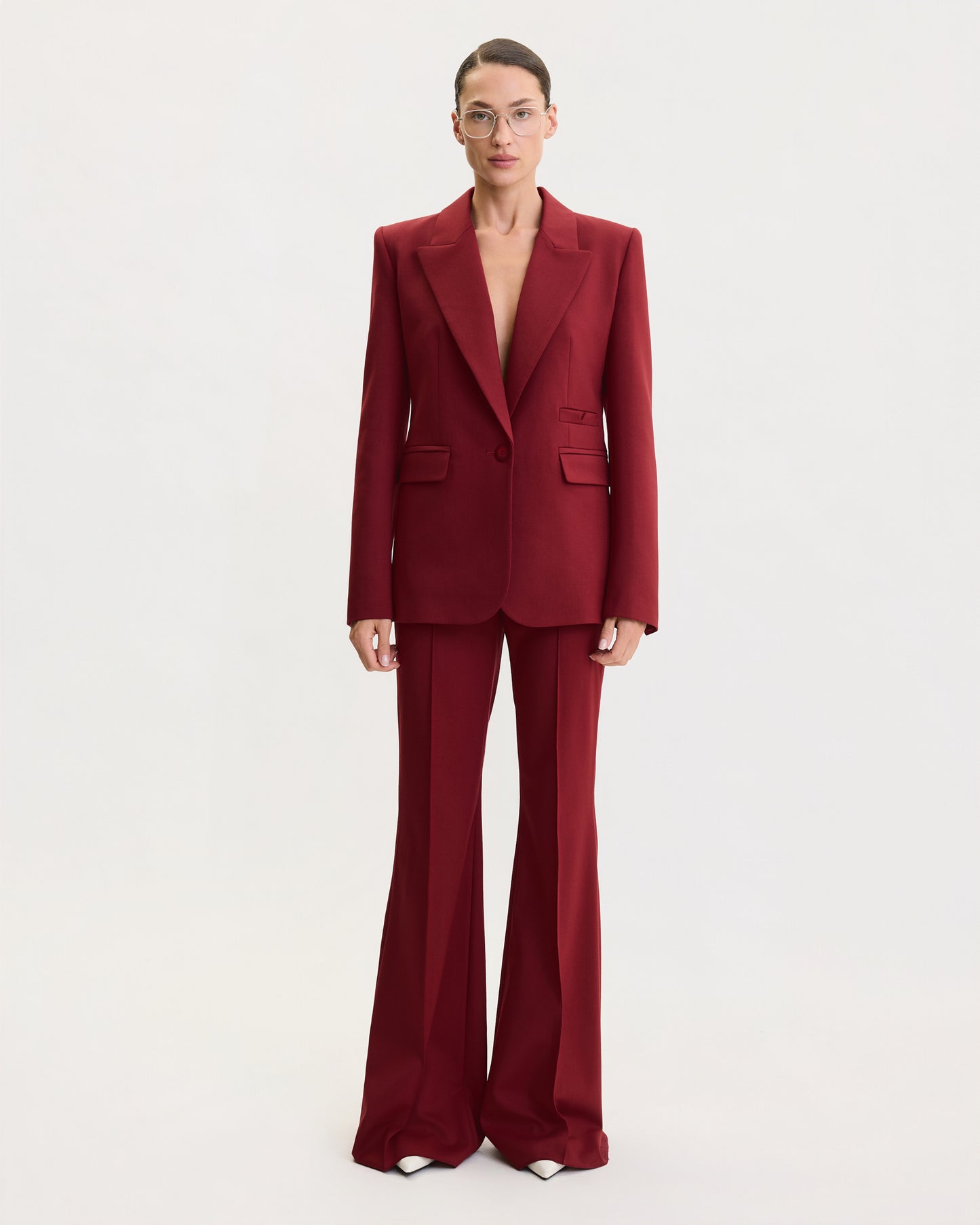 THE SIGNATURE FLARE SUIT