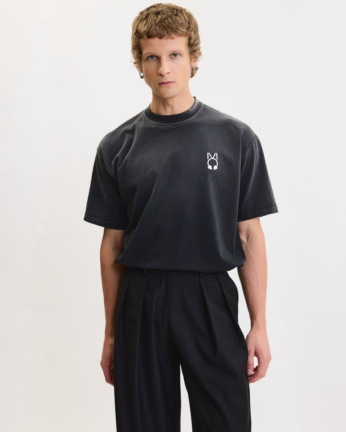 THE ICON T-SHIRT