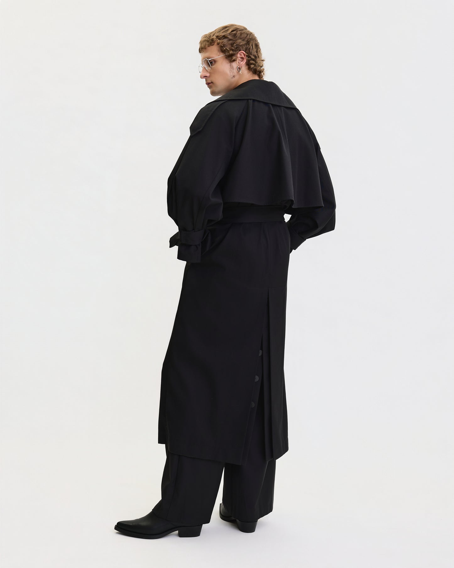 THE CLASSIC TRENCH
