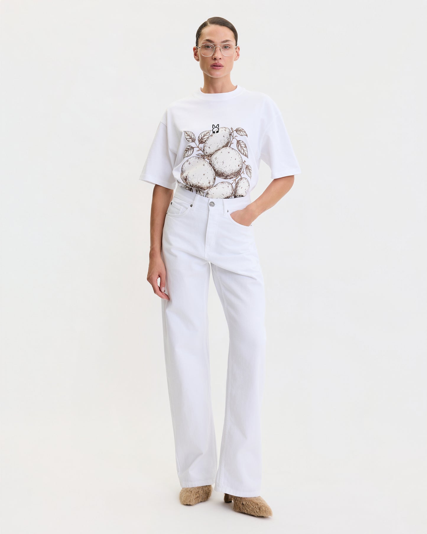 THE CANOLA FLOWER LOOSE FIT JEANS