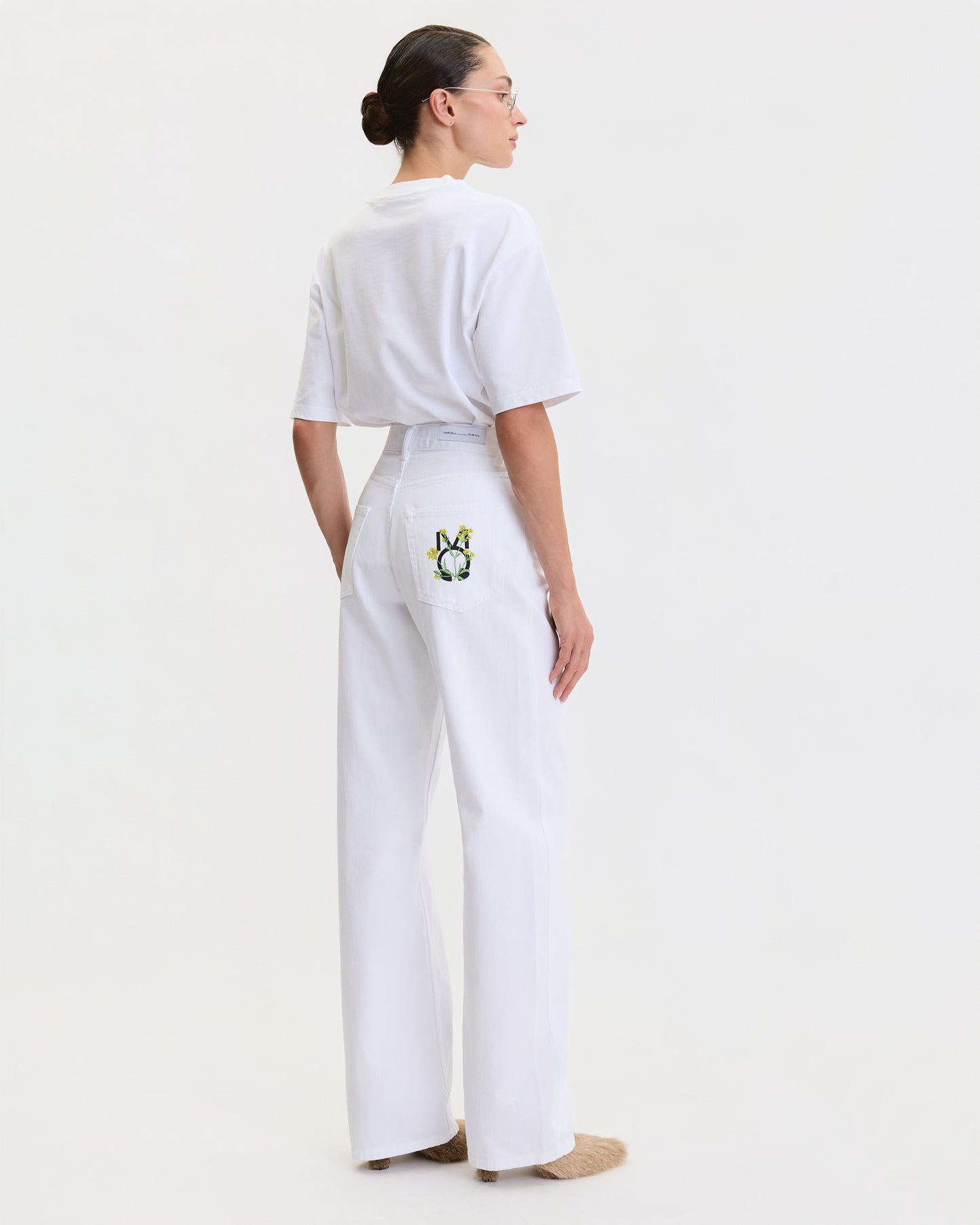 THE CANOLA FLOWER LOOSE FIT JEANS