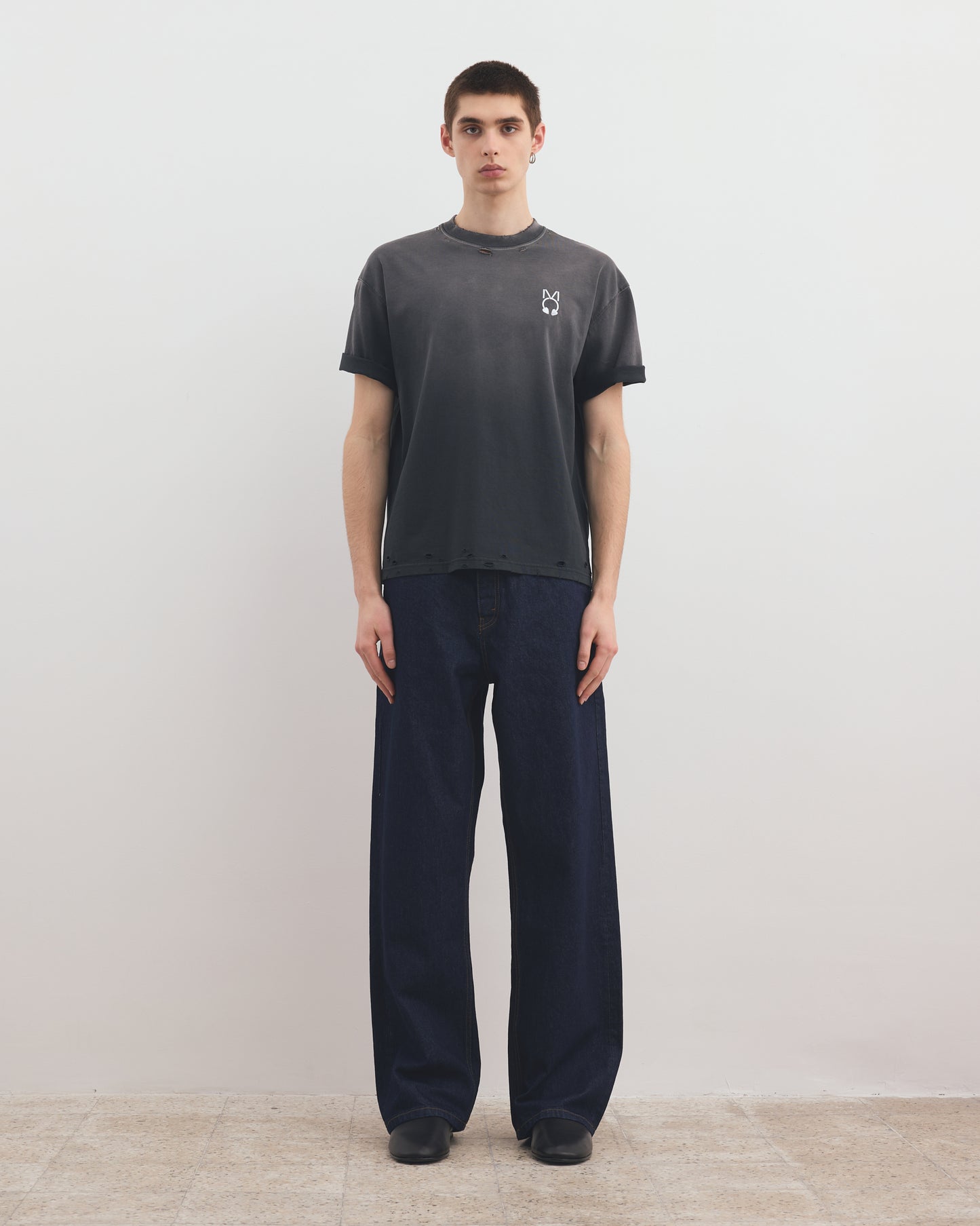 THE ICON T-SHIRT