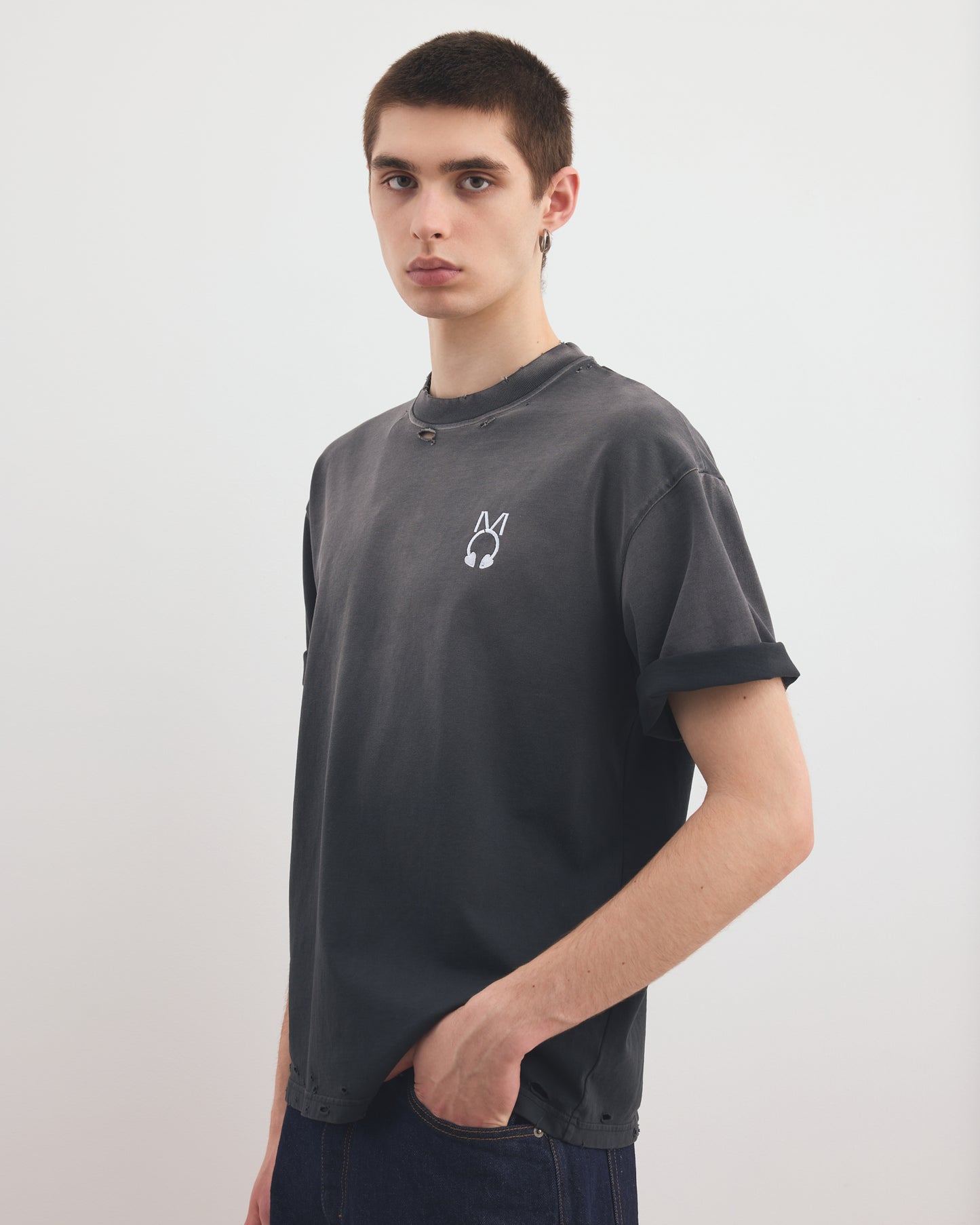 THE ICON T-SHIRT
