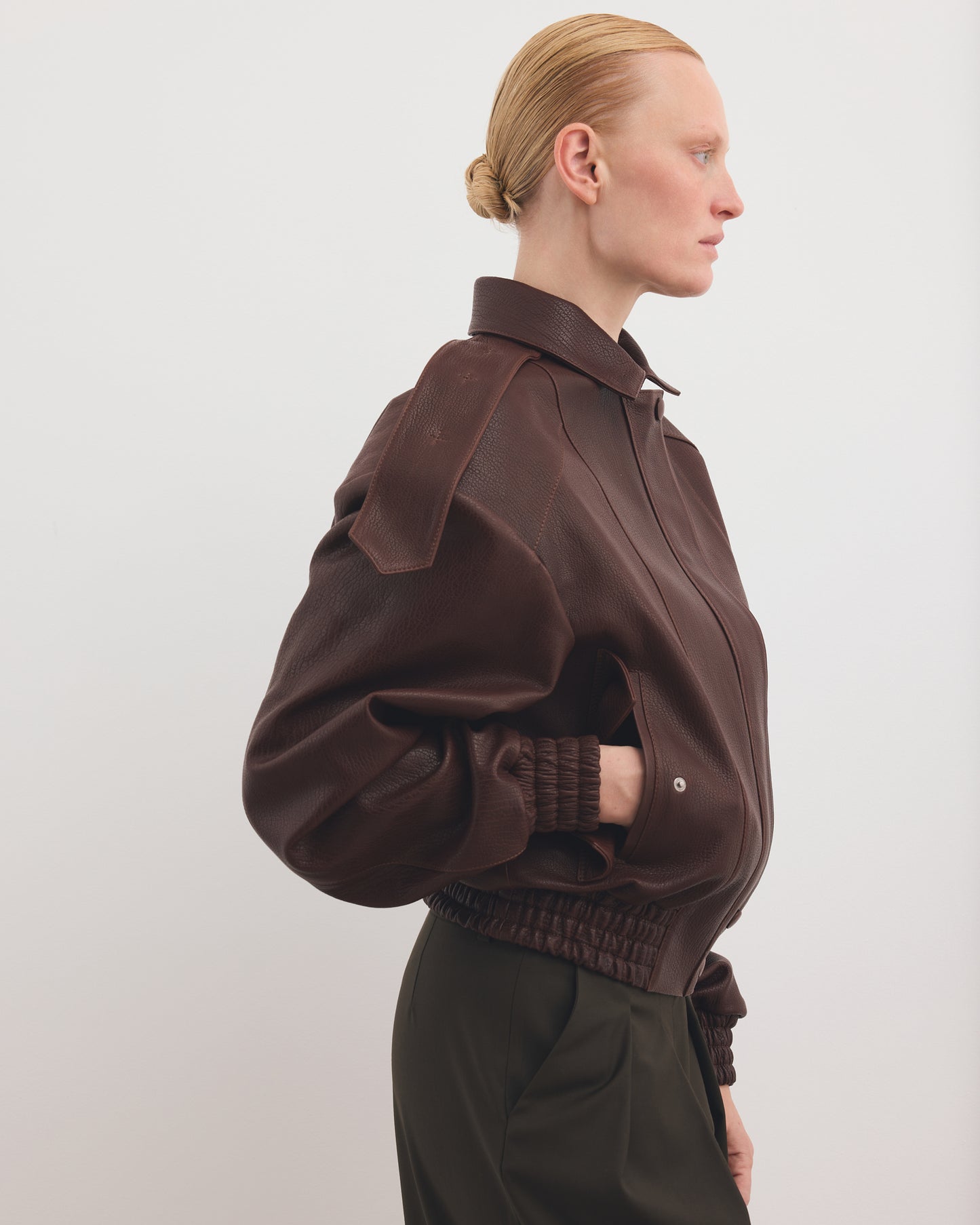 STRUCTURED BOMBER LEATHER JACKET